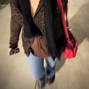 Meet your Posher, Nahomi